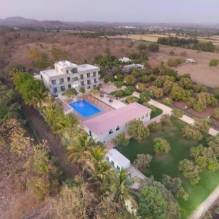 Anantam Resort Sasan Gir Buitenkant foto